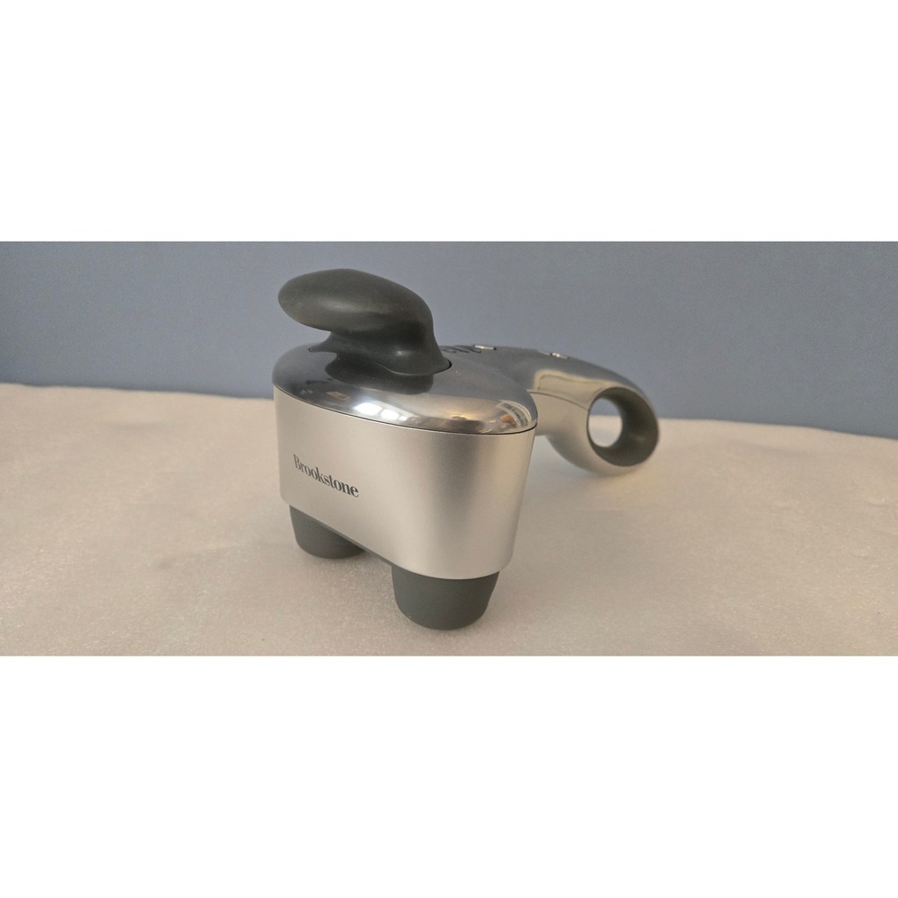 Brookstone Percussion Handheld Massager Silver 13326 5 Speed 3 Program no Cord